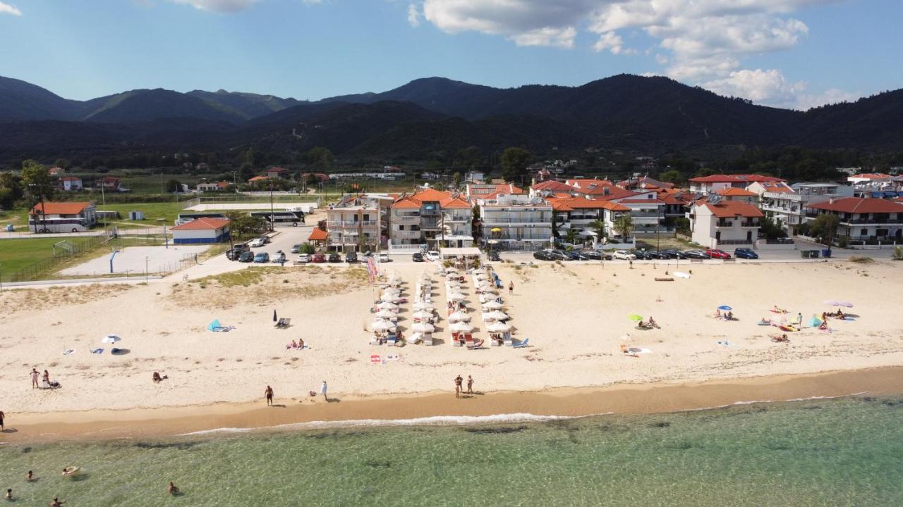 Cocoon Hotel-Beach Bar Сарти Екстериор снимка
